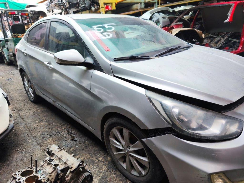  Hyundai ACCENT RB 2011    EN DESARME